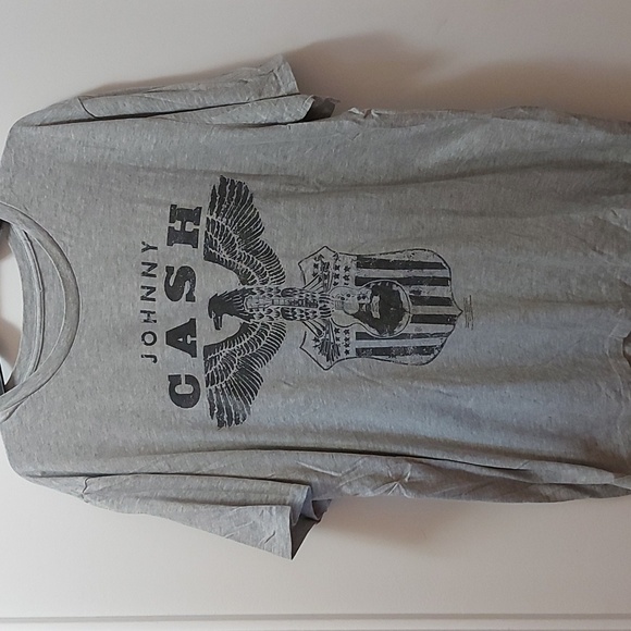 Johnny Cash T-shirt size Large - Picture 1 of 5